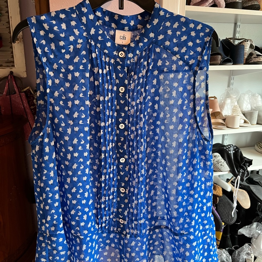 CAbi Blue Sleeveless Pintuck Button-Front Blouse